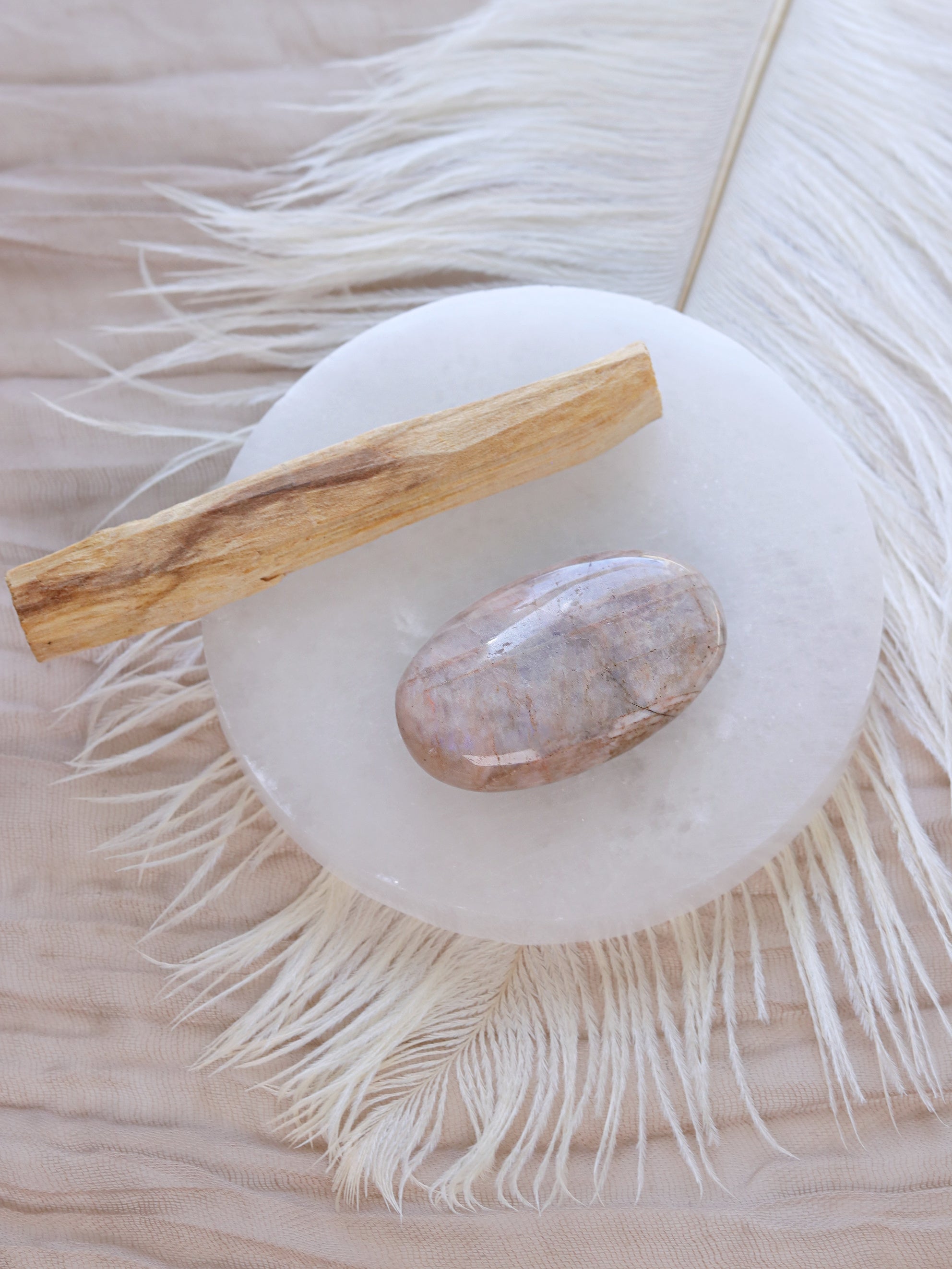 Selenite Charging Plate