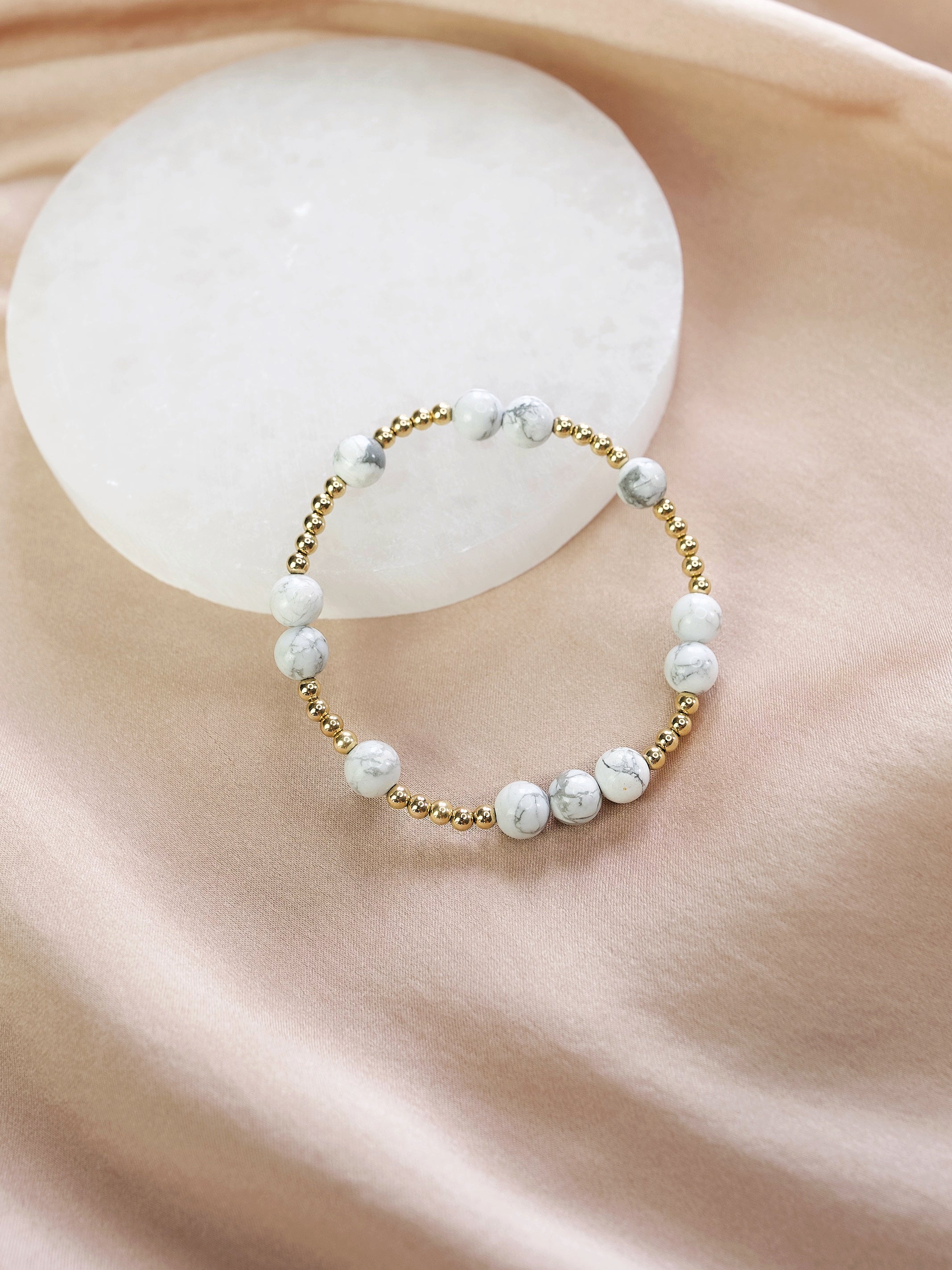Howlite Mini Orbital Bracelet