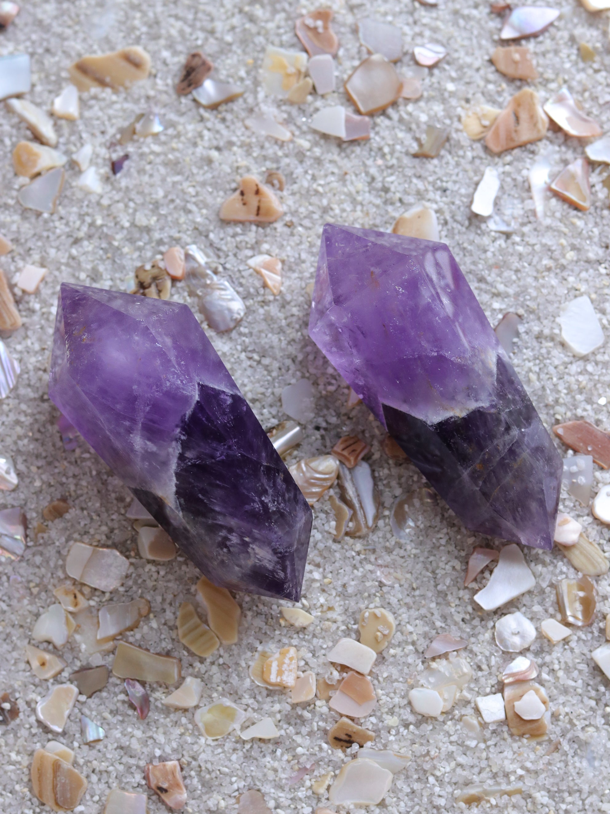 Chevron Amethyst Point