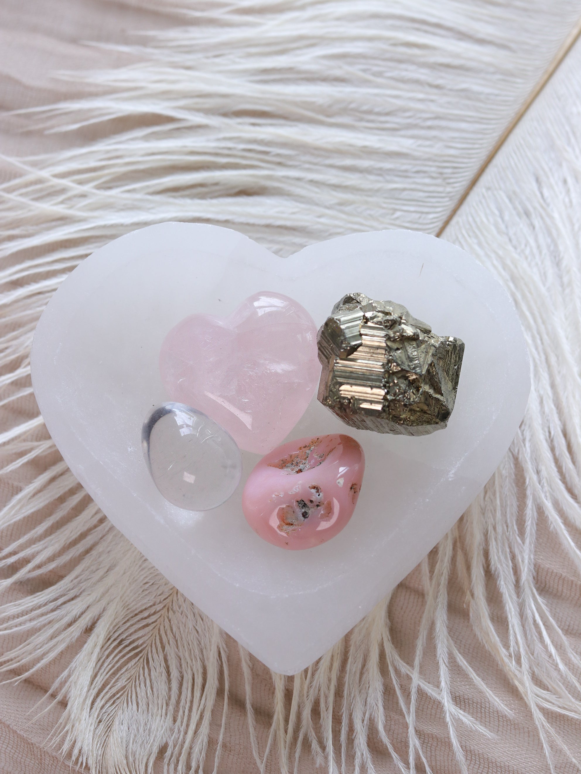 Love & Confidence Tumbled Stone Set